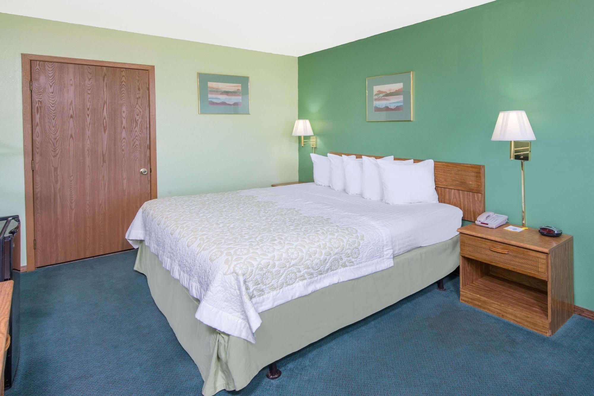 Days Inn By Wyndham Mountain Grove Exterior foto